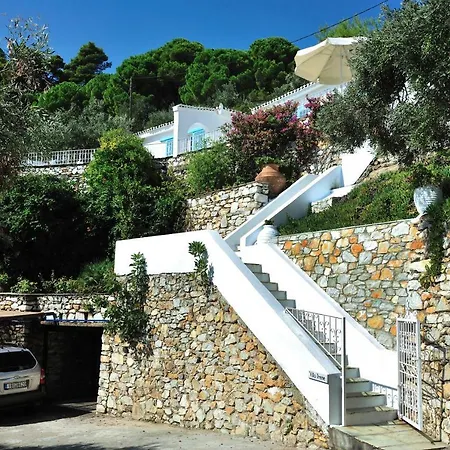 Irene Skiathos * Kanapitsa (Skiathos)